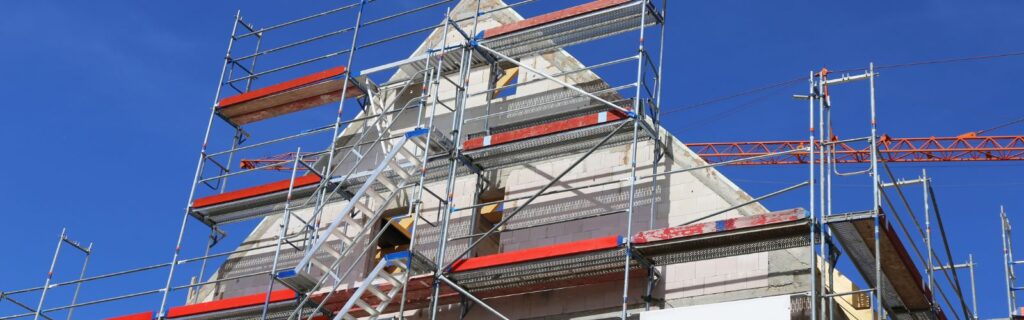 Scaffold Liverpool domestic bg